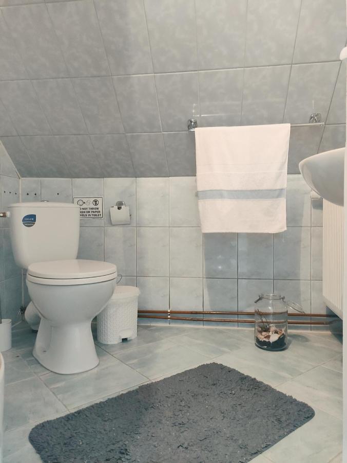 Rita Vendeghaz Apartment Ciumani Екстериор снимка
